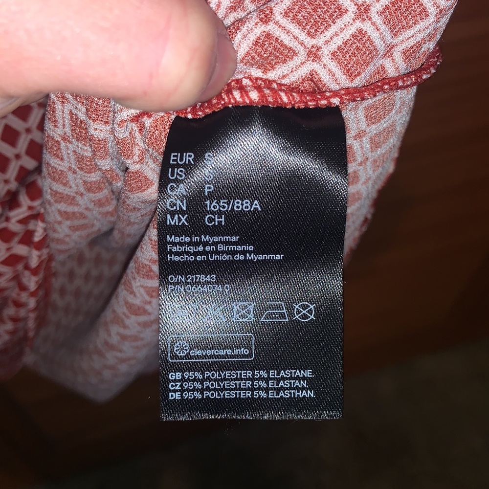 H&M Top - Picture 5 of 6